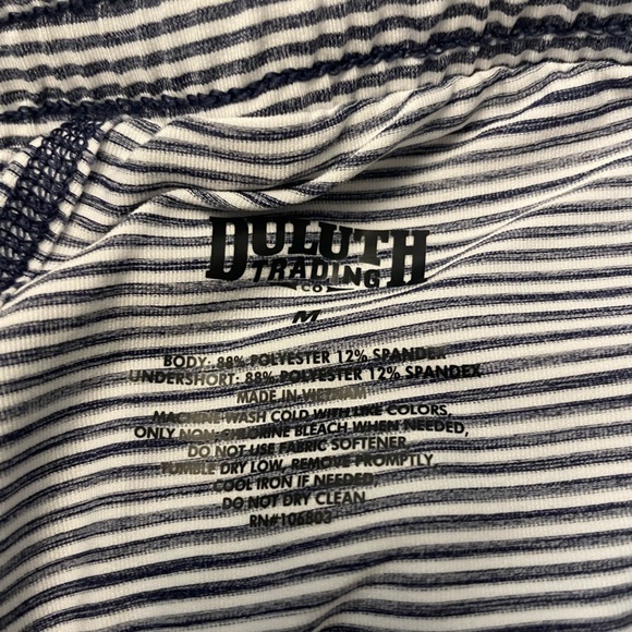 NWOT Duluth Trading Tennis Skirt Navy/White Size M tennis, golf, hiking - Picture 3 of 7